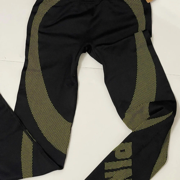 NWT Victoria’s Secret PINK Active Seamless High Waist Fitness Legging small (b1) - Picture 5 of 9